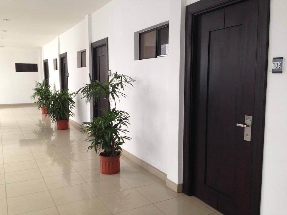 Hotel Brandts Los Robles De San Juan Managua Exterior photo
