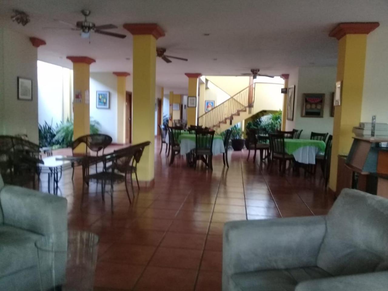 Hotel Brandts Los Robles De San Juan Managua Exterior photo